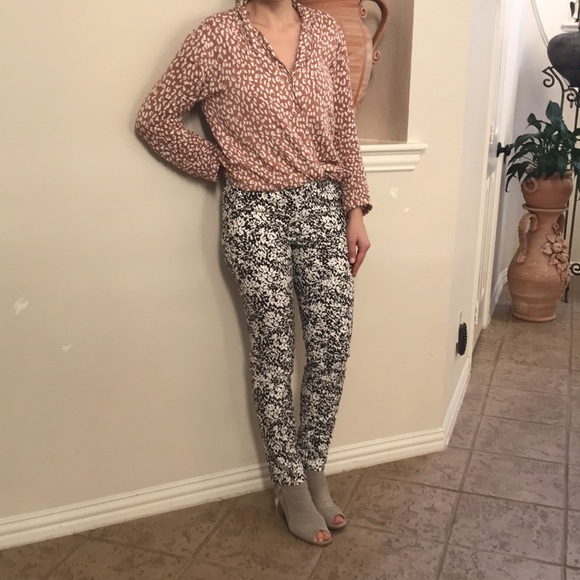 MICHAEL Michael Kors 'Miranda - Bluebell' Print Pants, Size 4, Size 6 - Picture 4 of 9